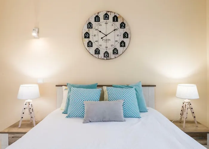 アパート Golden ポルティマン